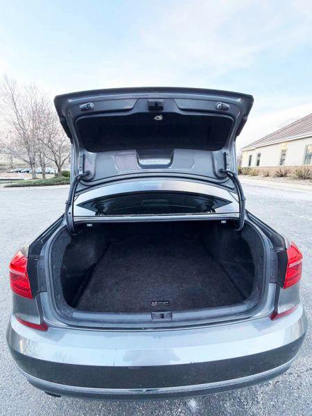 2016 Volkswagen Passat 1.8T SE