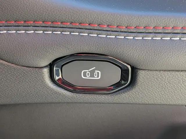2026 Dodge Charger R/T 4 Door AWD