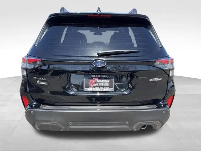 2025 Subaru Forester Limited Hybrid