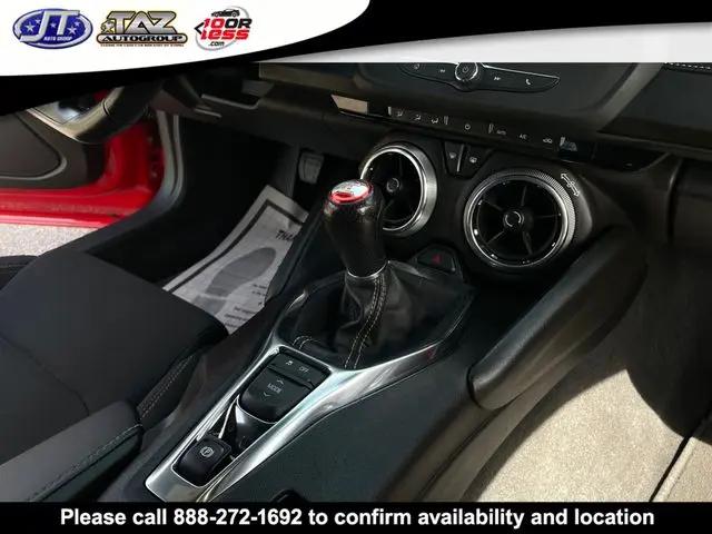 2021 Chevrolet Camaro RWD Coupe LT1