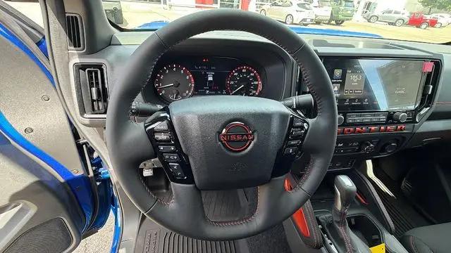2026 Nissan Frontier Crew Cab PRO-4X 4x4