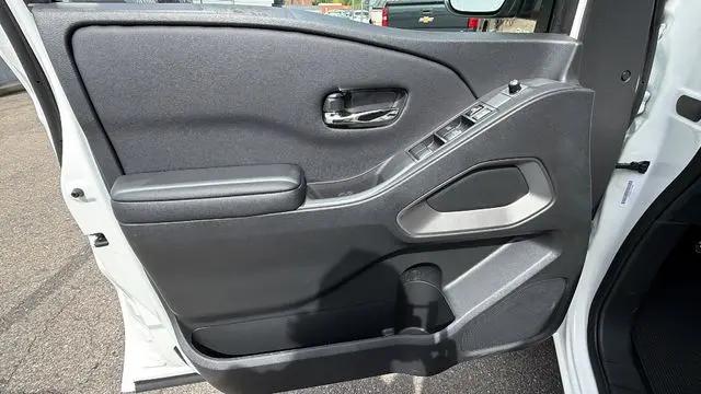 2026 Nissan Frontier Crew Cab SV 4x4
