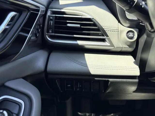 2025 Subaru Legacy Limited