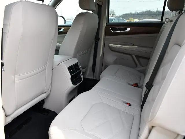 2026 Volkswagen Atlas SE