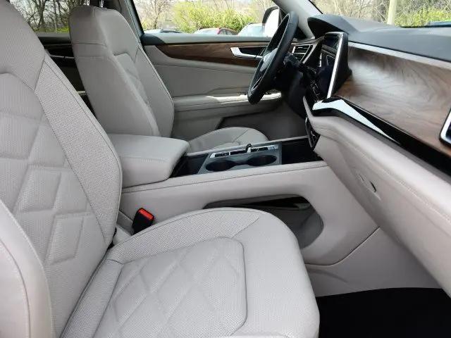 2026 Volkswagen Atlas SE