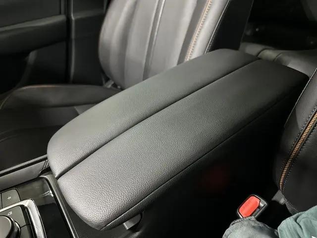 2026 Mazda CX-50 Hybrid Premium Plus