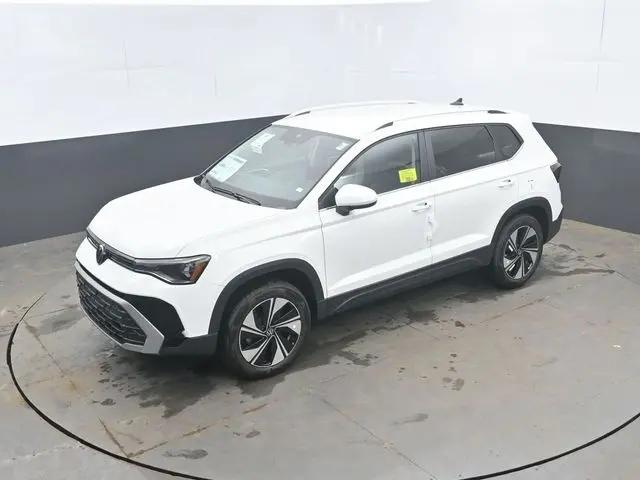 2026 Volkswagen Taos SE