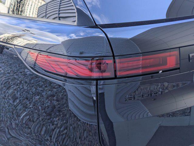 2026 Land Rover Range Rover Sport P360 SE