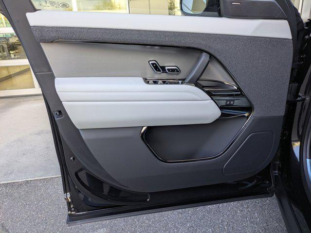 2026 Land Rover Range Rover Sport P360 SE