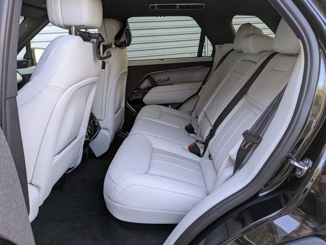 2026 Land Rover Range Rover Sport P360 SE