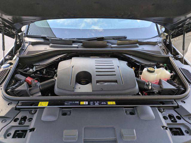 2026 Land Rover Range Rover Sport P360 SE