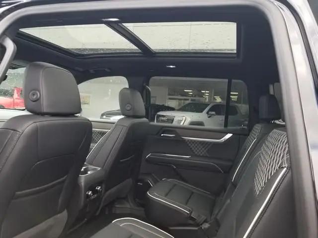2026 GMC Acadia Denali AWD