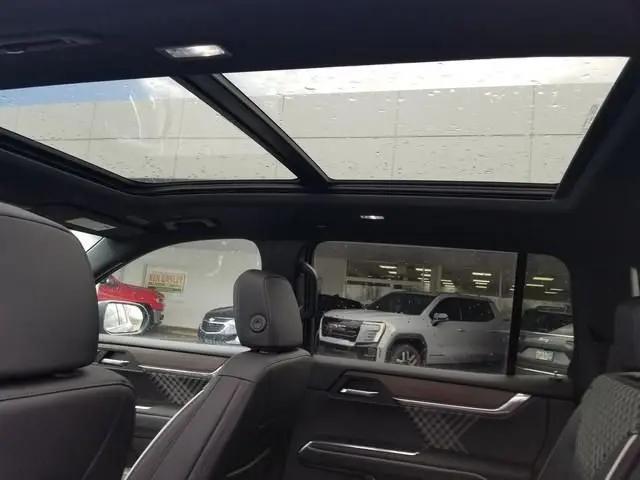 2026 GMC Acadia Denali AWD