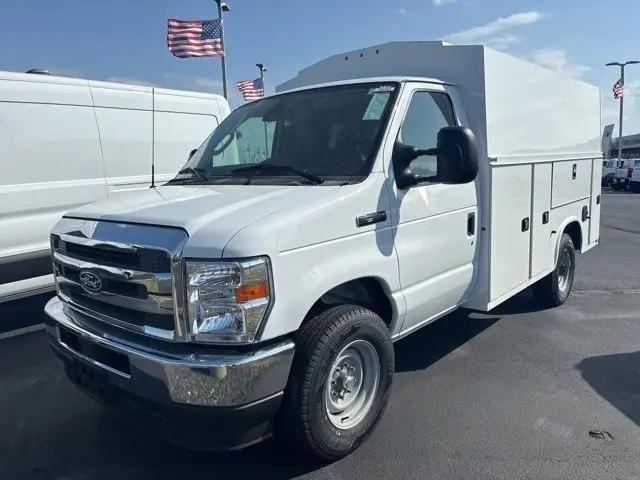 2026 Ford E-350 Cutaway E-Series Cutaway