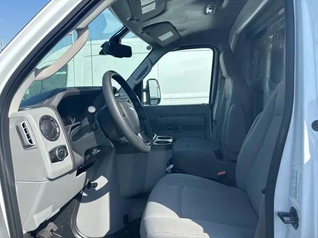 2026 Ford E-350 Cutaway E-Series Cutaway