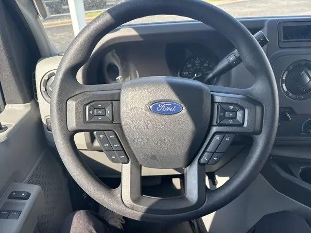 2026 Ford E-350 Cutaway E-Series Cutaway