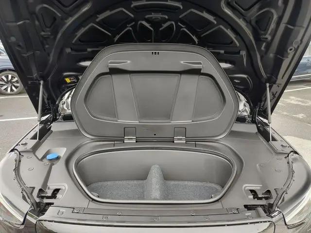 2026 Volvo EX40 Black Edition Ultra, Twin Motor, Fully electric