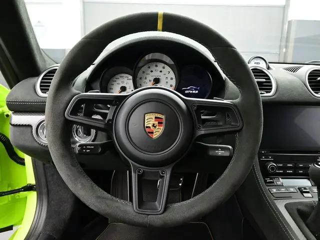 2023 Porsche 718 Cayman GT4 RS
