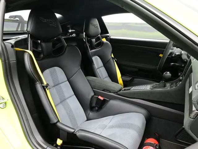 2023 Porsche 718 Cayman GT4 RS
