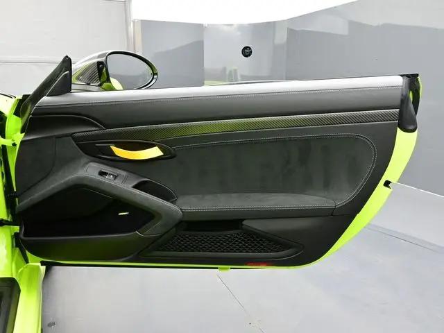 2023 Porsche 718 Cayman GT4 RS