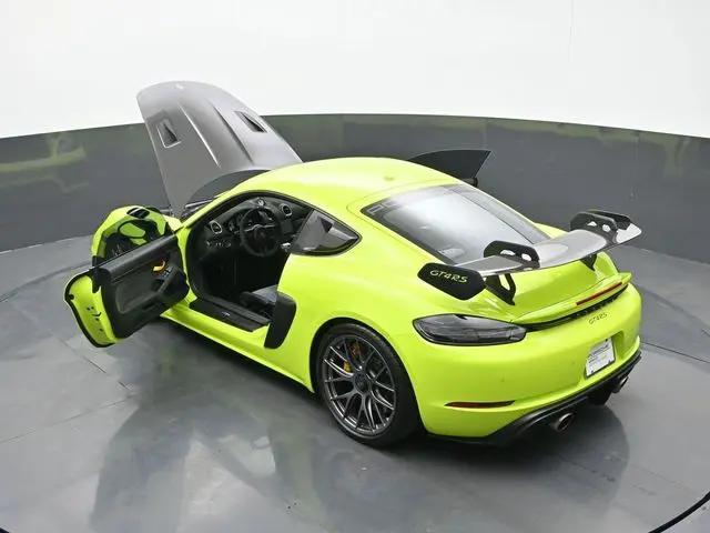 2023 Porsche 718 Cayman GT4 RS