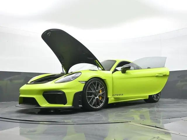 2023 Porsche 718 Cayman GT4 RS