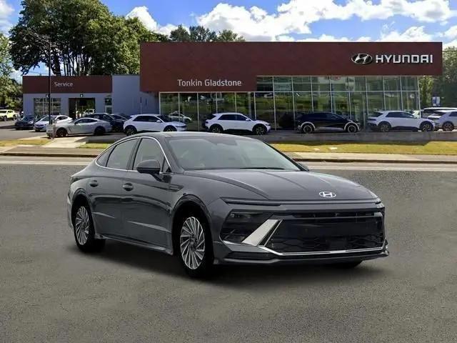 2026 Hyundai Sonata Hybrid Limited
