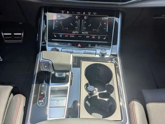 2026 Audi SQ7 Prestige TFSI quattro tiptronic