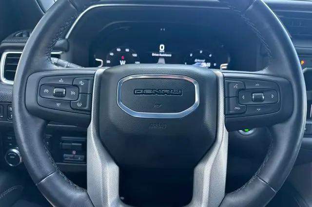 2024 GMC Yukon XL 4WD Denali