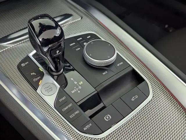 2025 BMW Z4 M40i