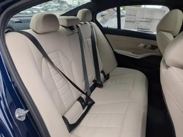 2026 BMW 3 Series 330i xDrive