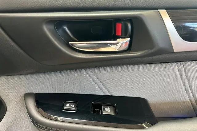 2017 Subaru Legacy 2.5i Sport