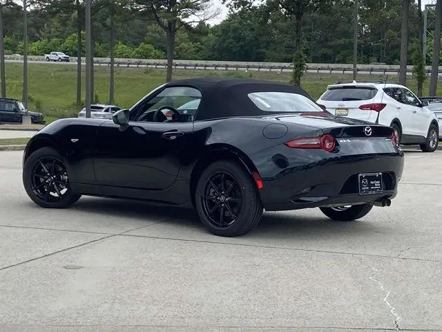 2026 Mazda MX-5 Sport