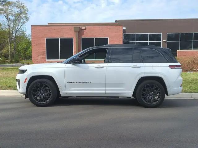 2026 Jeep Grand Cherokee Summit 4x4
