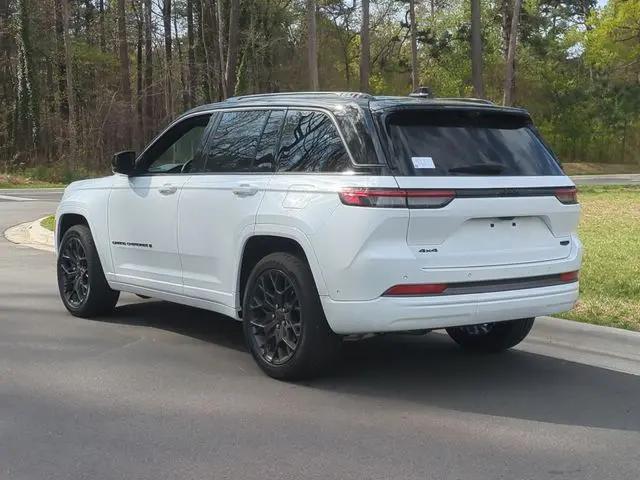 2026 Jeep Grand Cherokee Summit 4x4