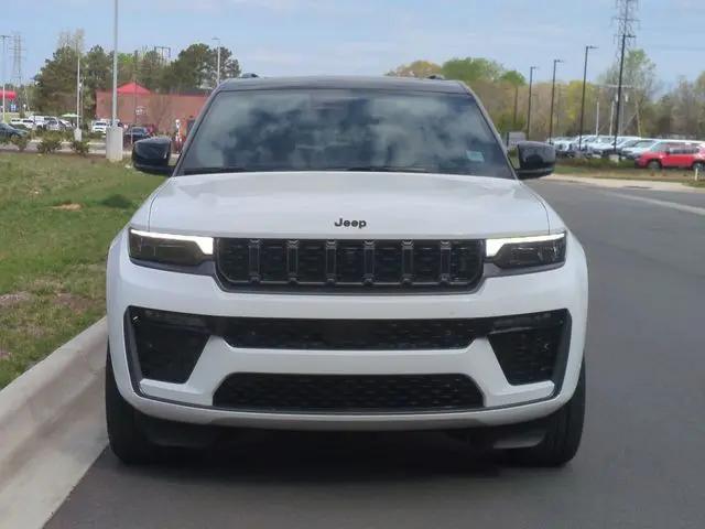 2026 Jeep Grand Cherokee Summit 4x4