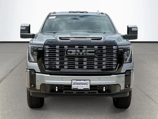2026 GMC Sierra 2500HD Crew Cab, Standard Bed, Denali Ultimate, 4WD