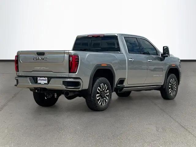 2026 GMC Sierra 2500HD Crew Cab, Standard Bed, Denali Ultimate, 4WD