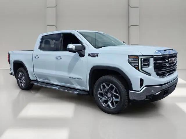 2026 GMC Sierra 1500 Crew Cab, Short Bed, SLT, 4WD