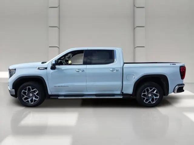 2026 GMC Sierra 1500 Crew Cab, Short Bed, SLT, 4WD