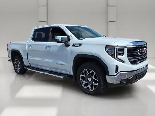 2026 GMC Sierra 1500 Crew Cab, Short Bed, SLT, 4WD