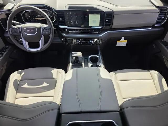 2026 GMC Sierra 1500 Crew Cab, Short Bed, SLT, 4WD