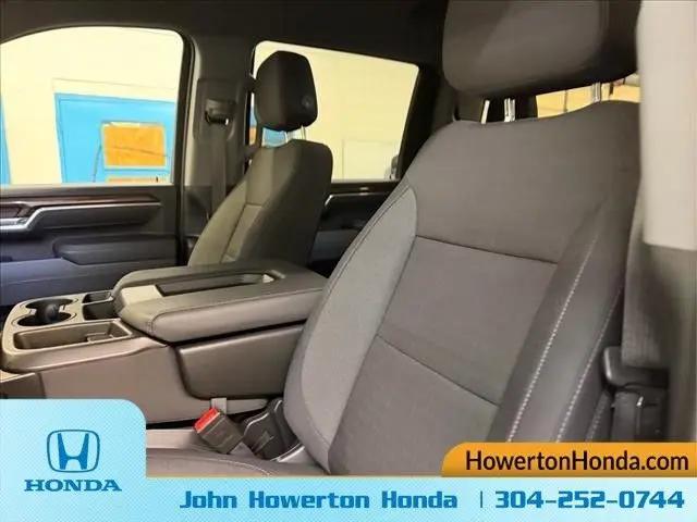 2025 Chevrolet Silverado 3500HD 4WD Crew Cab Standard Bed LT