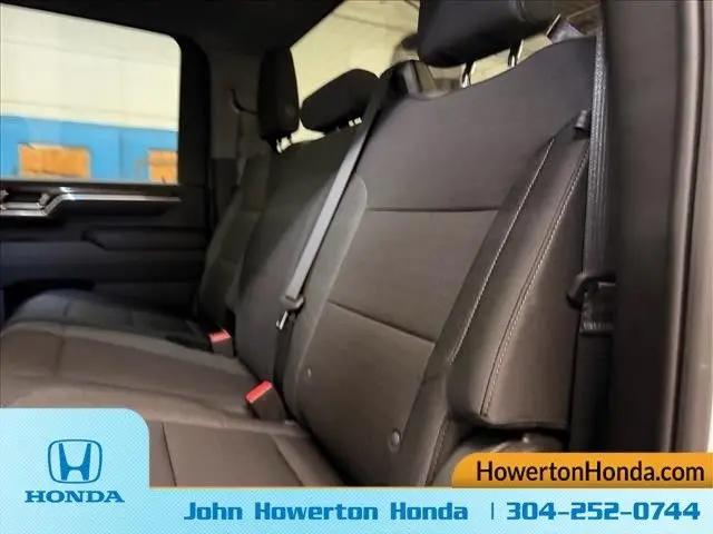 2025 Chevrolet Silverado 3500HD 4WD Crew Cab Standard Bed LT