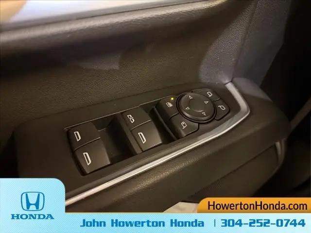 2025 Chevrolet Silverado 3500HD 4WD Crew Cab Standard Bed LT