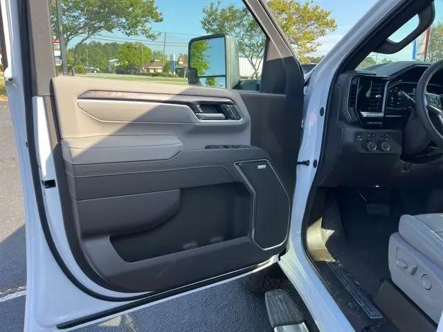 2026 Chevrolet Silverado 2500HD Crew Cab, Standard Bed, LTZ, 4WD