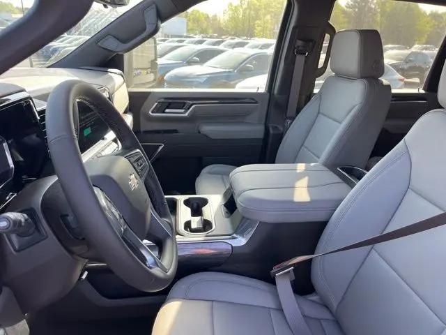 2026 Chevrolet Silverado 2500HD Crew Cab, Standard Bed, LTZ, 4WD