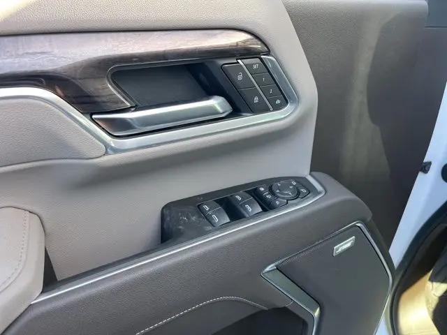 2026 Chevrolet Silverado 2500HD Crew Cab, Standard Bed, LTZ, 4WD