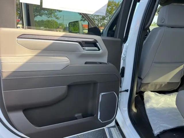 2026 Chevrolet Silverado 2500HD Crew Cab, Standard Bed, LTZ, 4WD