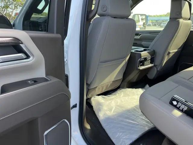 2026 Chevrolet Silverado 2500HD Crew Cab, Standard Bed, LTZ, 4WD